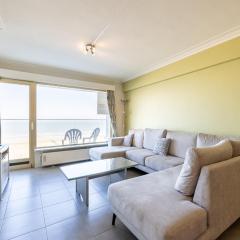 Apartment in Zeedijk with Sea View Terrace