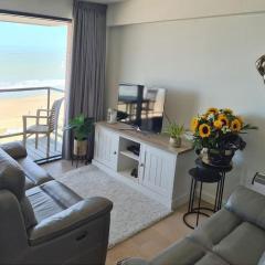 Apartment by North Sea with Ocean Views