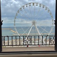 8 Archi sul Mare Exclusive Ferris Wheel View