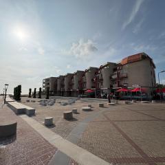 Appartament ,,Marti strand Makkum''