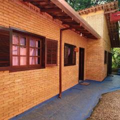 Tahoma Chalé Rustico Lila Prumirim