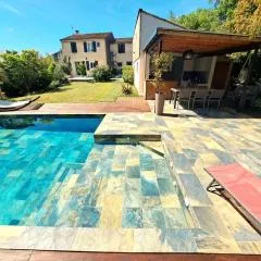Villa avec piscine à Montolieu