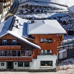 Haus Hubertus by Summit Travel