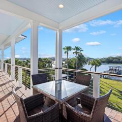 INT44: 44 Intracoastal Court