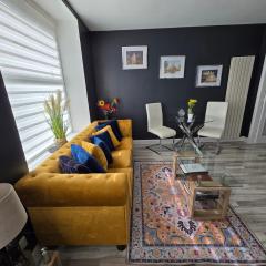 The Holiday 20 flat! outside LEZ