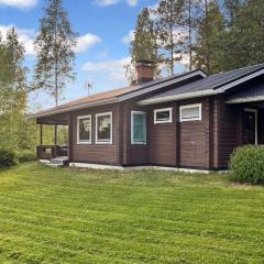 Holiday Home Aurinkoranta by Interhome