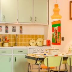 Les Seventies - Confort Vintage proche gare