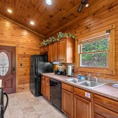 Mountain Splendor by Venture Smoky Mountains