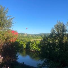 Charmant duplex vue exceptionnel sur la Dordogne