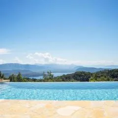 Villa Venetia by Villa Plus