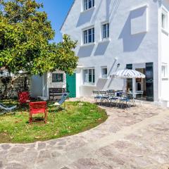 Holiday Home Charme de la Plage de Port Lin by Interhome