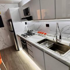 Ubicación! Moderno&Espectacular Apt en Chacao-CCS