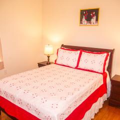 Immaculate furnished 1-Bedroom Apartment