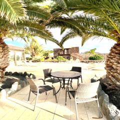 Confortable Alojamiento con Piscina y Estilo