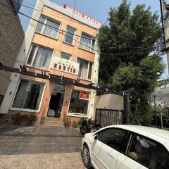 Hotel kartik