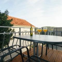 Steps from the Beach Sunny 4 Person Apartment Jurkin Number two