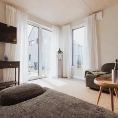 NEU "Rügen Resørt Sagard" großzügige, gemütliche Doppelhaushälfte "Bente" mit Terrasse