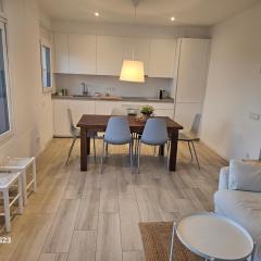 Acogedora casa en primera línea de mar Cadaqués