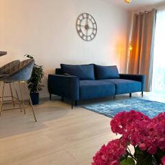 Apartment A12 by Real Apartment