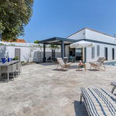 Stunning Home In Royan