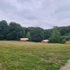 Tente lodge la perche