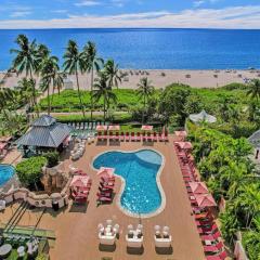 Miami Beach Oceanfront- Pool Bar & Gym & SPA