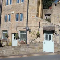 Loom Cottage Holmfirth