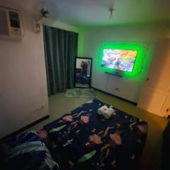 Graysie & Riri Staycation