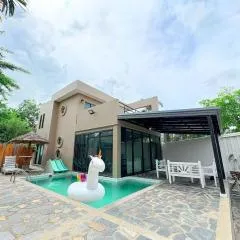 A1-Mountain View Private Pool Villa-บางแสน