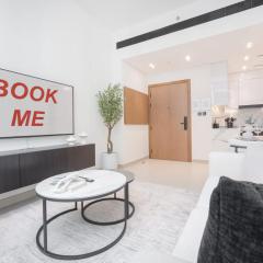 Gorgeous 1 Bedroom in Binghatti House and Sleeps 4