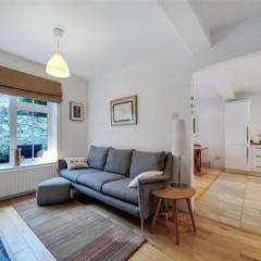 Cosy Ramelton Cottage