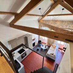 Modern apartment near beaches & restaurants