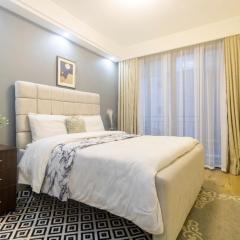 spacious elegant one bedroom apartment with amazing scenic views, heated swimming pool free parking space and modern equipped gym