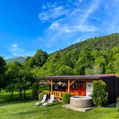 Home La Sierra with JACUZZI