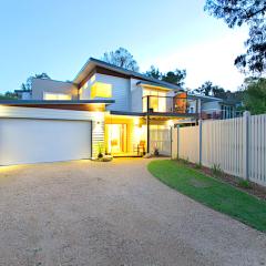 5 Minutes to Rye beach