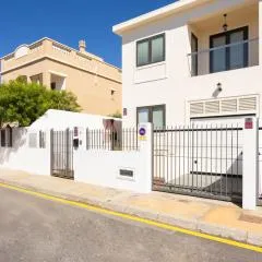 Casa Malo Garden and sea view townhouse