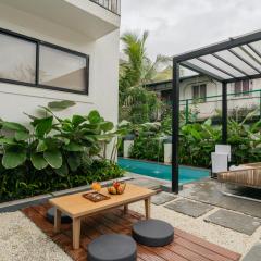 Casa Ekam - Luxury 4 BHK Villa With Private Pool and Patio