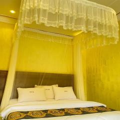 Dunstan Suites