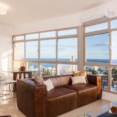 Luxury Surround Sea View Apartment