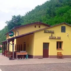 Penzion a Restaurant Jaro