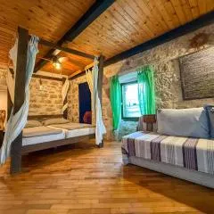 Voltera Apartments in Betina Old Town, with Parking Nearby