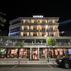 Ujvara Hotel