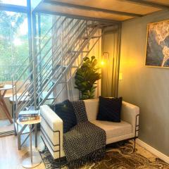 Elegância, Luxo e Conforto na Vila Mariana, Flat de Alto Padrão - 315B