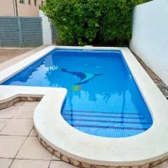 CASA MENORCA BARBACOA y PISCINA