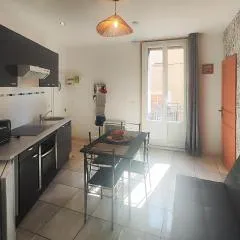1 Bedroom Lovely Apartment In Agde