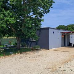 1 Bedroom Lovely Home In Pula