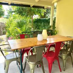 Welcome Traveller Laurence Garden Apartments
