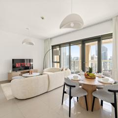 VayK - Modern 1BR in Downtown Dubai