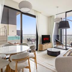 VayK - Stylish 2BR with Private Pool in JVC