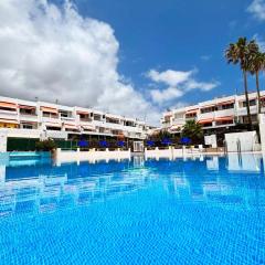 Chaparral Deluxe Pool Oasis